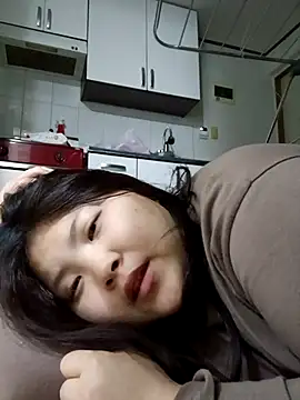 Snapshot of hello098712 chatting on 6, 3, 2025 hello098712 online show from 6, 3, 2025