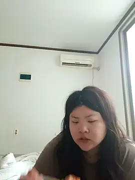 Snapshot of hello098712 chatting on 21, 3, 2025 hello098712 online show from 21, 3, 2025