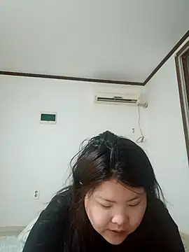 Snapshot of hello098712 chatting on 22, 3, 2025 hello098712 online show from 22, 3, 2025