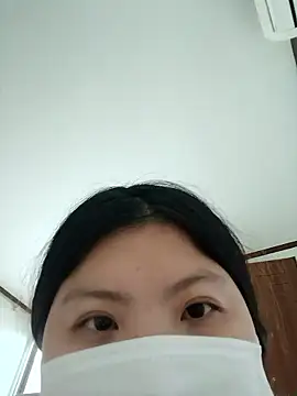 Snapshot of hello098712 chatting on 9, 10, 2025 hello098712 online show from 9, 10, 2025