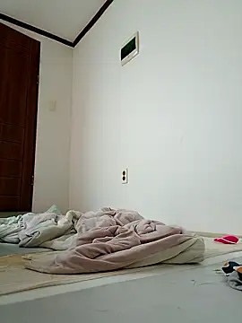 Snapshot of hello098712 chatting on 24, 10, 2025 hello098712 online show from 24, 10, 2025