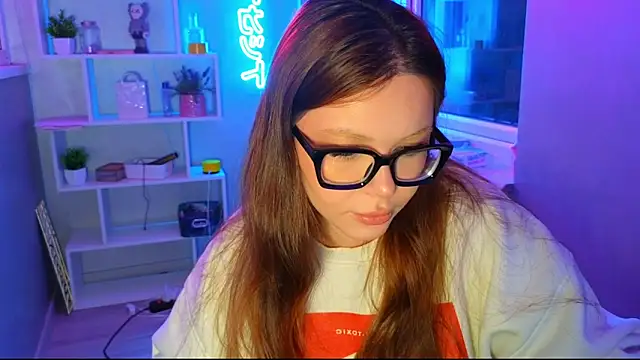 CutiePie3 online show from 13, 3, 2026