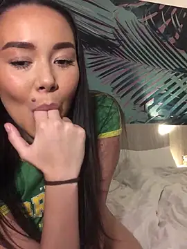 mayakitsune69 online show from 22, 3, 2025