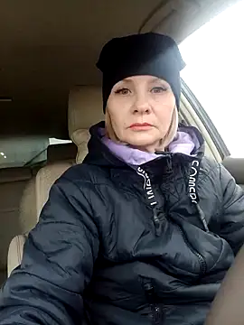 Milen Milf online show from 4, 12, 2024