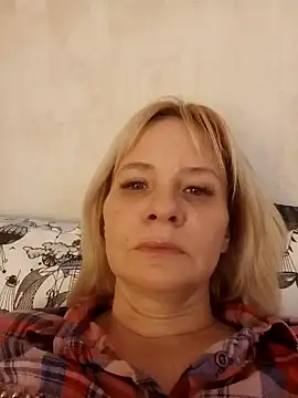 Milen Milf online show from 5, 2, 2025