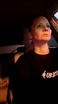 Milen Milf online show from 22, 2, 2025