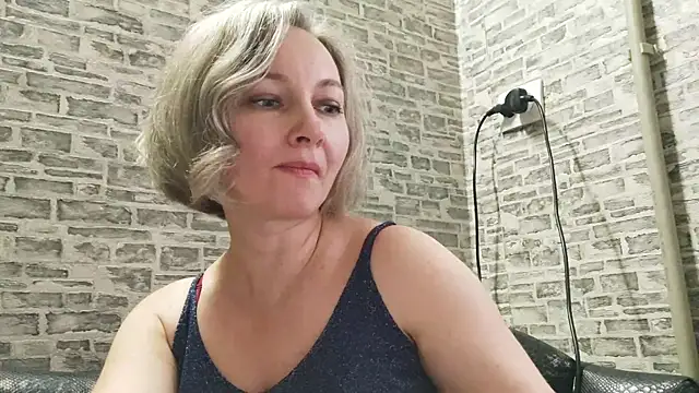 EdithManning online show from 24, 12, 2024