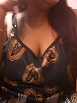 Hot-Anuska online show from 4, 12, 2025