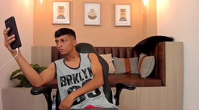 wolf james123 online show from 5, 2, 2025