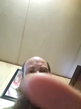 Snapshot of Beyond1978 chatting on 21, 10, 2025 Beyond1978 online show from 21, 10, 2025