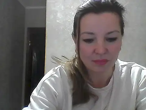 VselenaSun402 online show from 11, 1, 2025