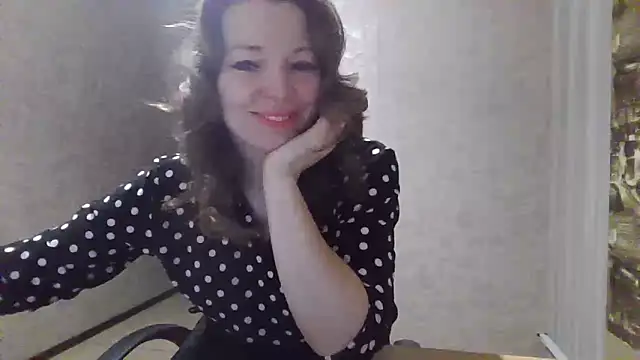 VselenaSun402 online show from 1, 2, 2025