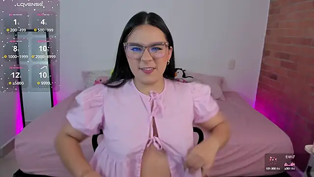 charlotte blass online show from 22, 12, 2024