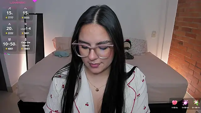 charlotte blass online show from 21, 1, 2025