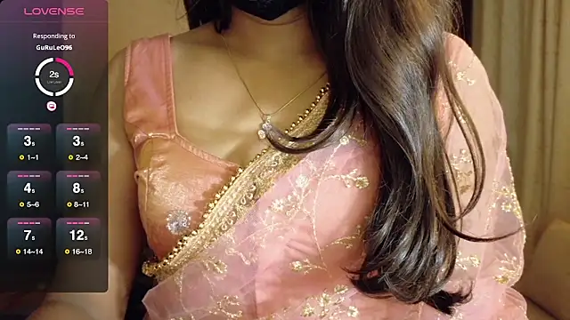 Snapshot of Only_hunny chatting on 7, 11, 2025 Only hunny online show from 7, 11, 2025