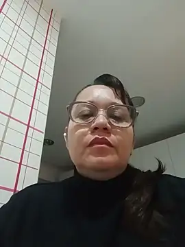 gaby0075 online show from 2, 12, 2024