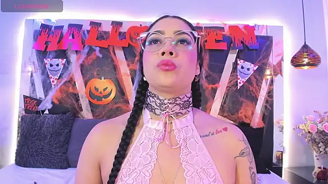 antonelllepiercee online show from 19, 10, 2025