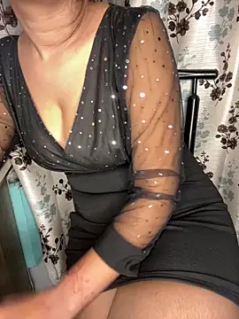 Snapshot of its_Lailaa chatting on 10, 1, 2025 its Lailaa online show from 10, 1, 2025