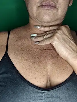 Kasandra Ho online show from 17, 10, 2025