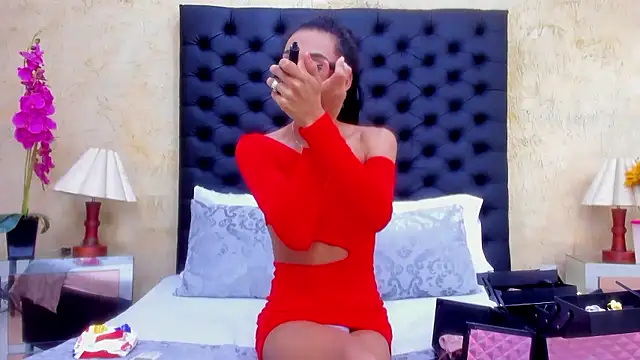 NahomiWhitel online show from 14, 1, 2026