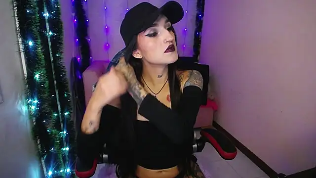 amelierouss online show from 12, 12, 2024