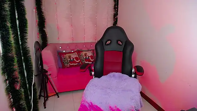 amelierouss online show from 14, 12, 2024