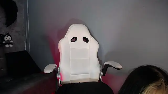 amelierouss online show from 25, 10, 2025