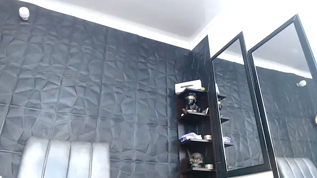 Snapshot of Hanna_Fox_69 chatting on 30, 10, 2025 Hanna Fox 69 online show from 30, 10, 2025