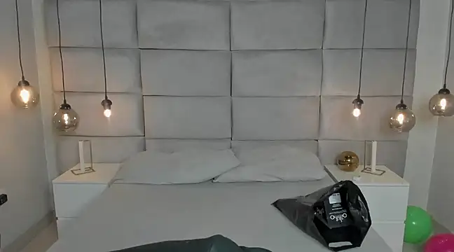 King Dante  online show from 28, 12, 2024
