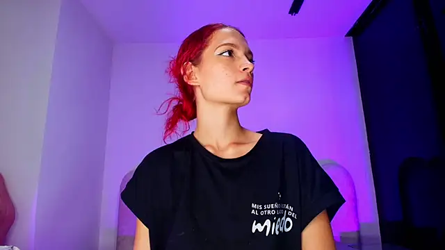 mia stanfort online show from 21, 11, 2025