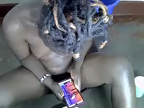 Sweetaggy2 online show from 16, 12, 2025