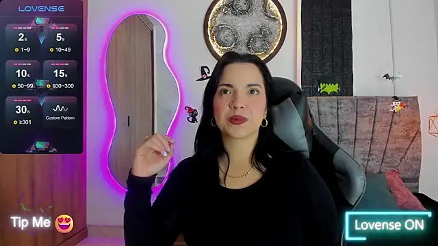 Snapshot of tatiana_sc chatting on 14, 10, 2025 tatiana sc online show from 14, 10, 2025