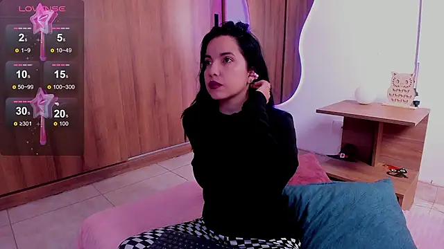 Snapshot of tatiana_sc chatting on 25, 10, 2025 tatiana sc online show from 25, 10, 2025