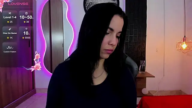 Snapshot of tatiana_sc chatting on 13, 11, 2025 tatiana sc online show from 13, 11, 2025