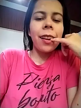 Lucianaferro  online show from 2, 4, 2026