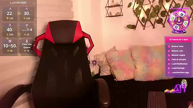 Snapshot of EmberEyes_999 chatting on 27, 11, 2025 EmberEyes 999 online show from 27, 11, 2025