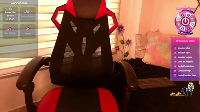 Snapshot of EmberEyes_999 chatting on 2, 12, 2025 EmberEyes 999 online show from 2, 12, 2025