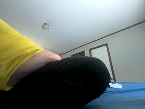 Snapshot of IvanaPlenty chatting on 10, 11, 2025 IvanaPlenty online show from 10, 11, 2025