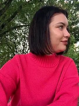 KikiWatson online show from 11, 9, 2025