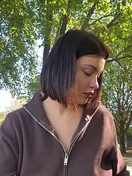 KikiWatson online show from 24, 9, 2025