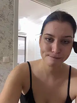 Snapshot of KikiWatson chatting on 14, 2, 2026 KikiWatson online show from 14, 2, 2026