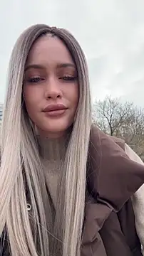 Snapshot of KikiWatson chatting on 28, 3, 2026 KikiWatson online show from 28, 3, 2026