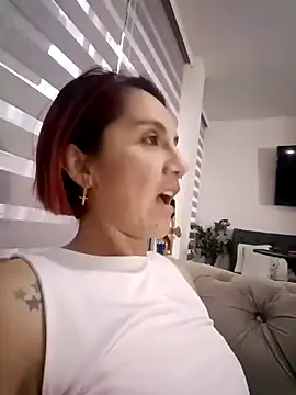 Snapshot of your_red_rose_ chatting on 26, 12, 2024 your red rose online show from 26, 12, 2024