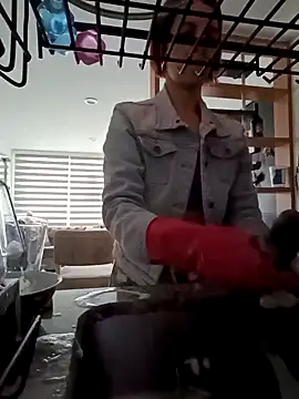 Snapshot of your_red_rose_ chatting on 28, 12, 2024 your red rose online show from 28, 12, 2024