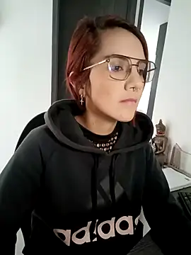 Snapshot of your_red_rose_ chatting on 13, 1, 2025 your red rose online show from 13, 1, 2025