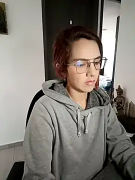 Snapshot of your_red_rose_ chatting on 14, 1, 2025 your red rose online show from 14, 1, 2025