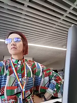 Snapshot of your_red_rose_ chatting on 22, 1, 2025 your red rose online show from 22, 1, 2025