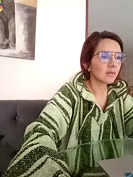 Snapshot of your_red_rose_ chatting on 24, 1, 2025 your red rose online show from 24, 1, 2025