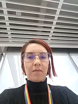 Snapshot of your_red_rose_ chatting on 28, 1, 2025 your red rose online show from 28, 1, 2025