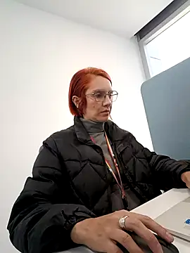 Snapshot of your_red_rose_ chatting on 29, 1, 2025 your red rose online show from 29, 1, 2025